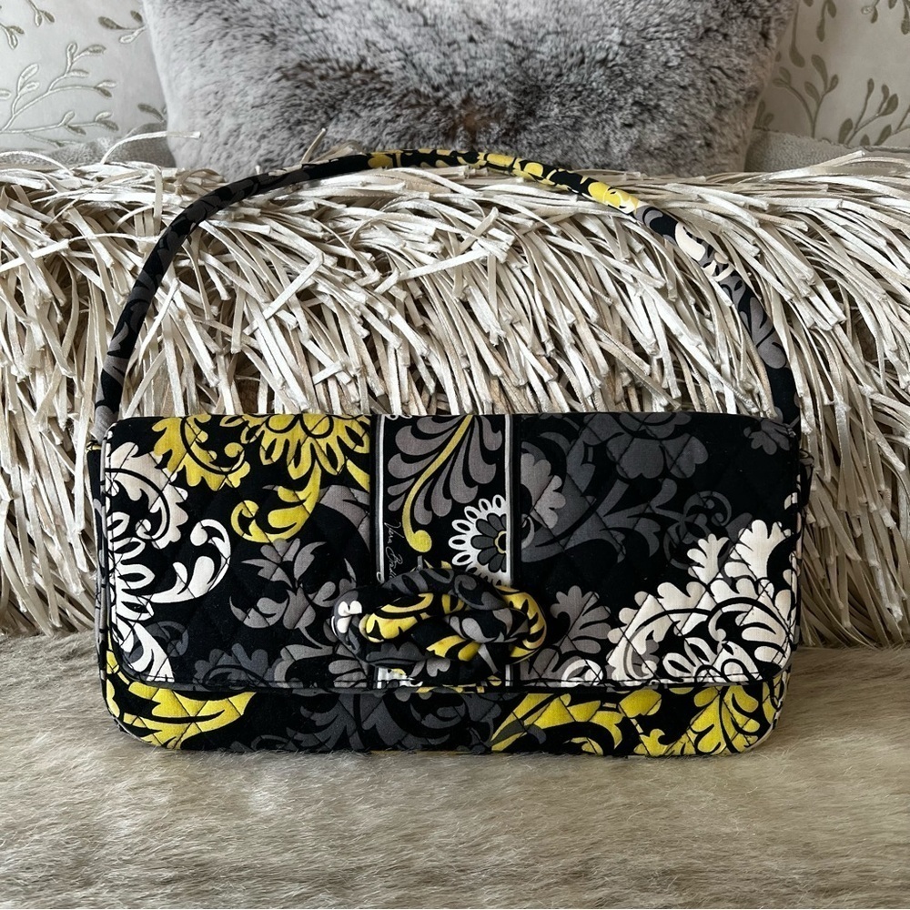 VERA BRADLEY Baroque Knot Just A Clutch East West Bag Black Yellow White 2010